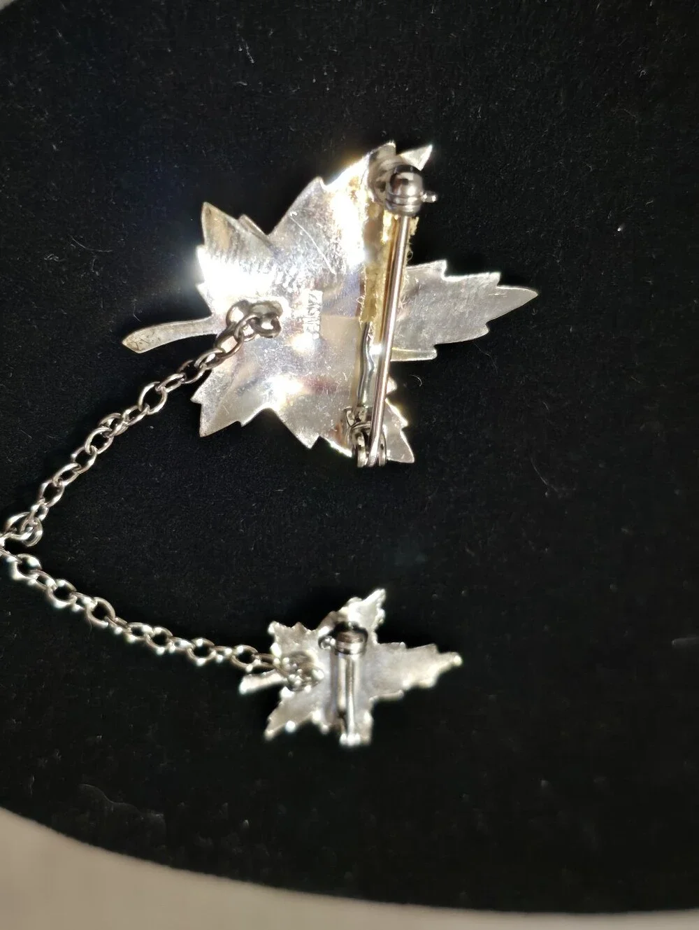 Sterling Silver Double Maple Leaf Linked Brooch  Pin 925